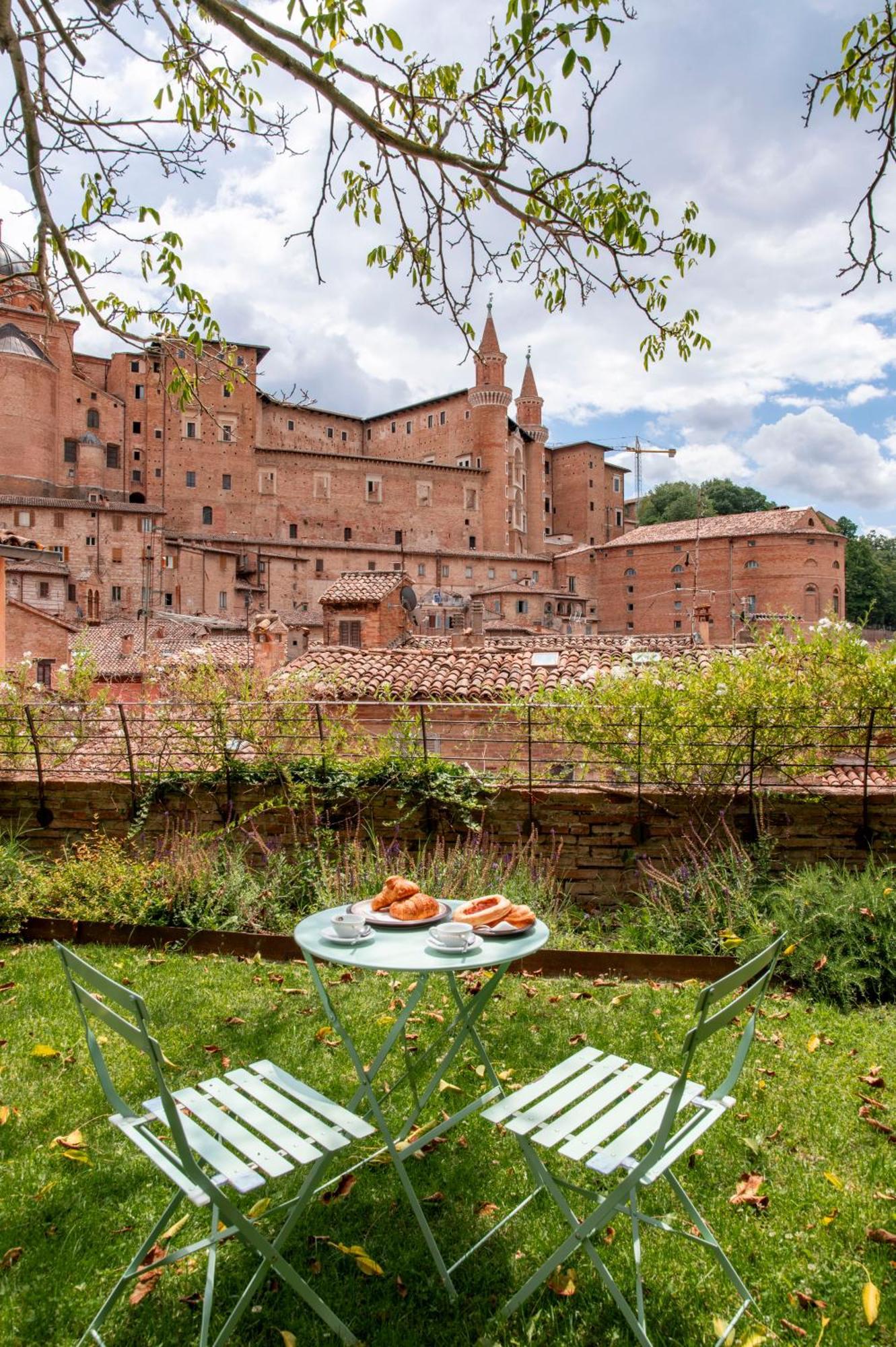 Urbino Apartment - Torricini View Bagian luar foto