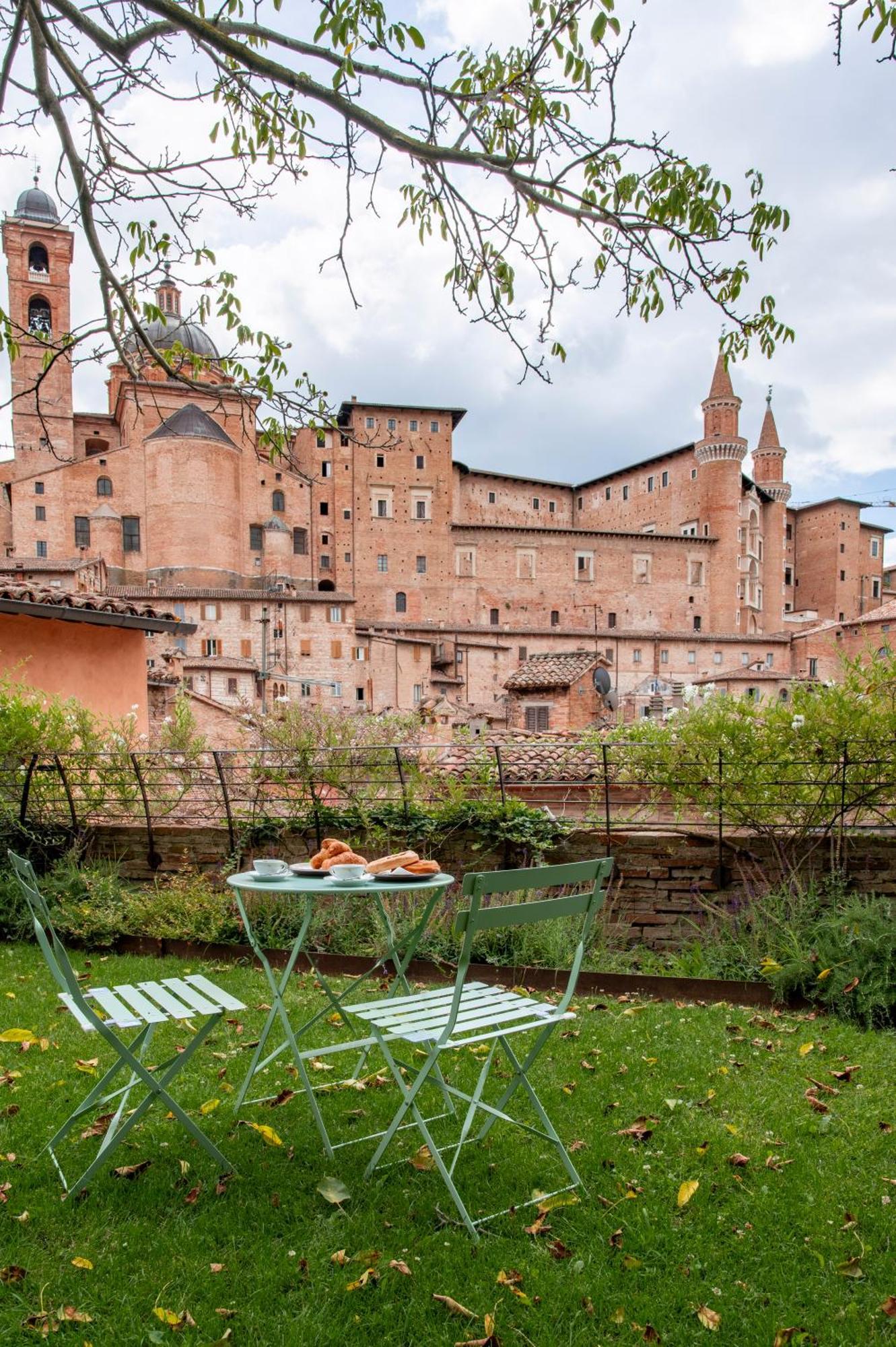 Urbino Apartment - Torricini View Bagian luar foto